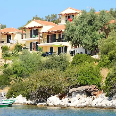 Elia Village Apartment *